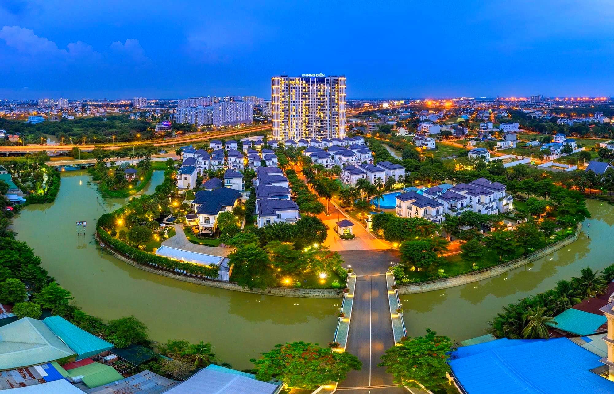 The Venica-sông Rạch Chiếc